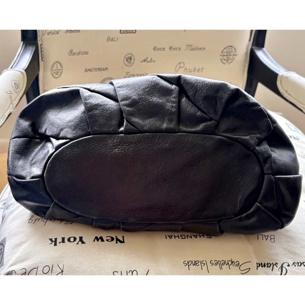 Y2K Juicy Couture Black Genuine Leather Pleated Hobo Shoulder Bag Gold Hardware - Picture 12 of 13